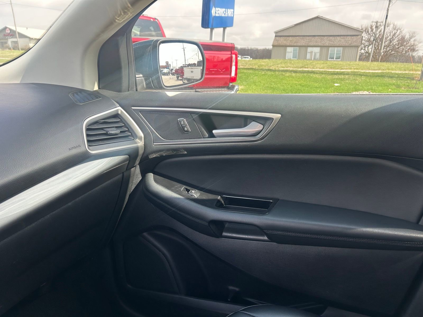 Used 2019 Ford Edge SEL w/ Equipment Group 201A image 12