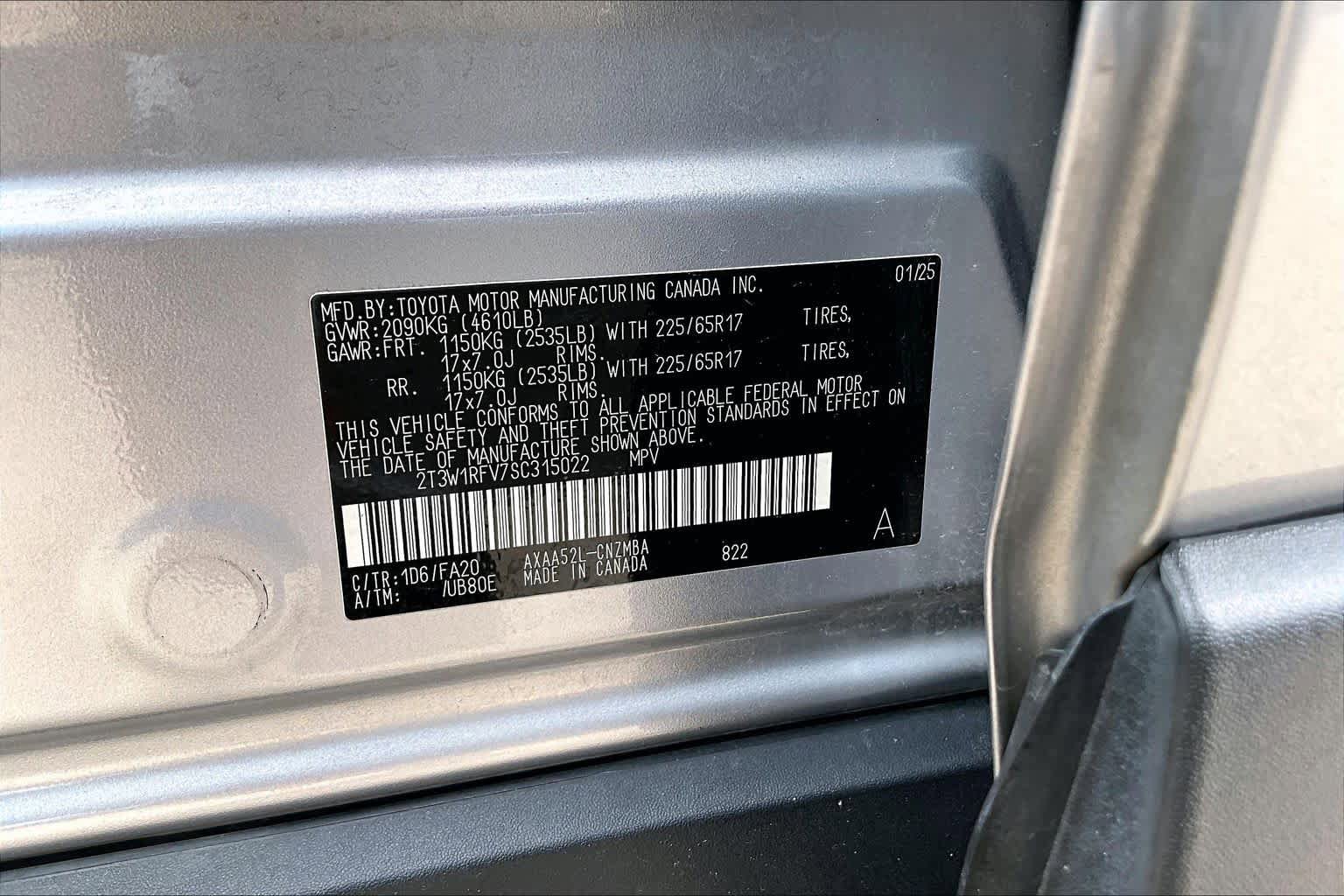 Used 2025 Toyota RAV4 XLE w/ Convenience Package FWD image 35