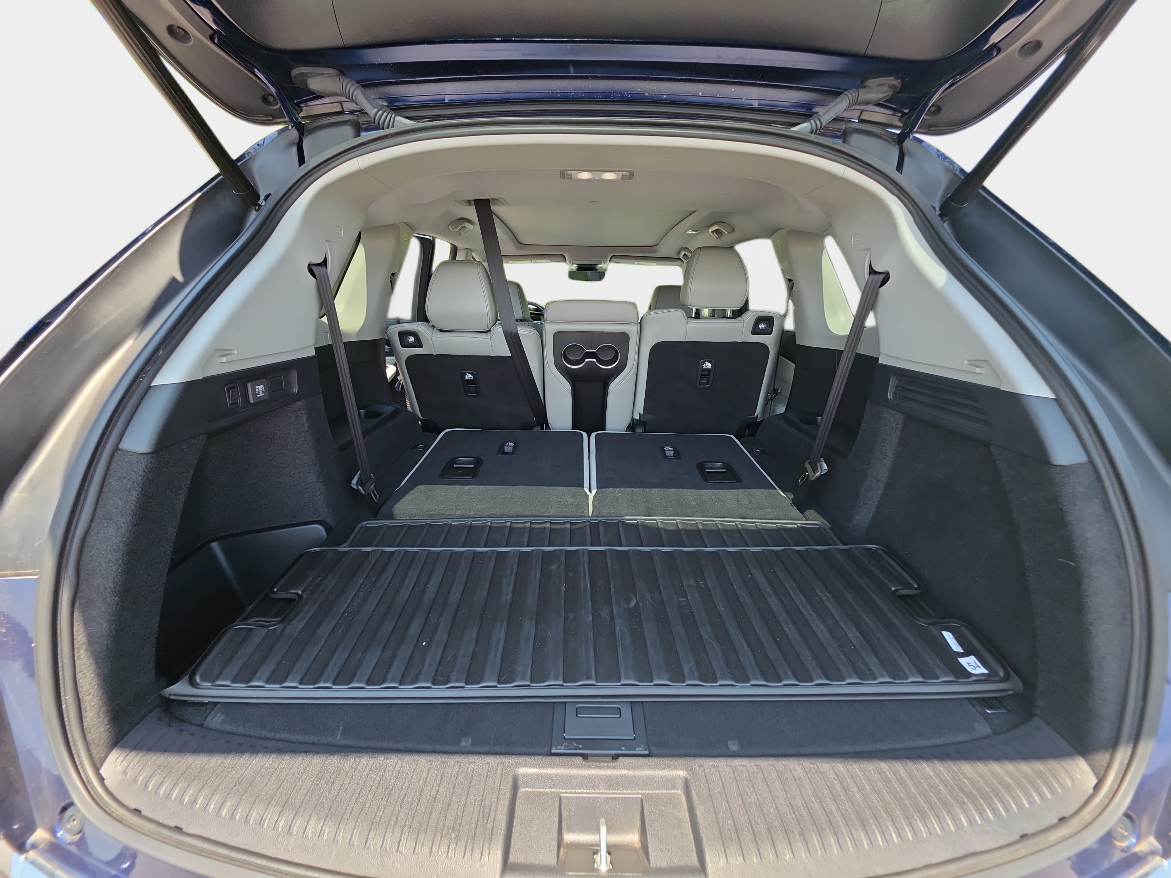 Used 2023 Acura MDX SH-AWD w/ Technology Package image 14