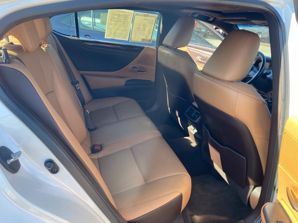 Used 2021 Lexus ES 250 w/ Premium Package AWD/4WD image 16