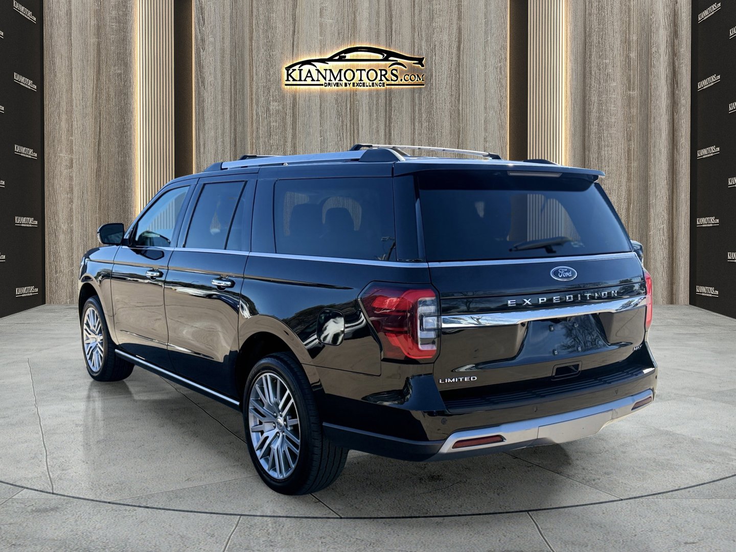 Used 2024 Ford Expedition Max Limited image 5