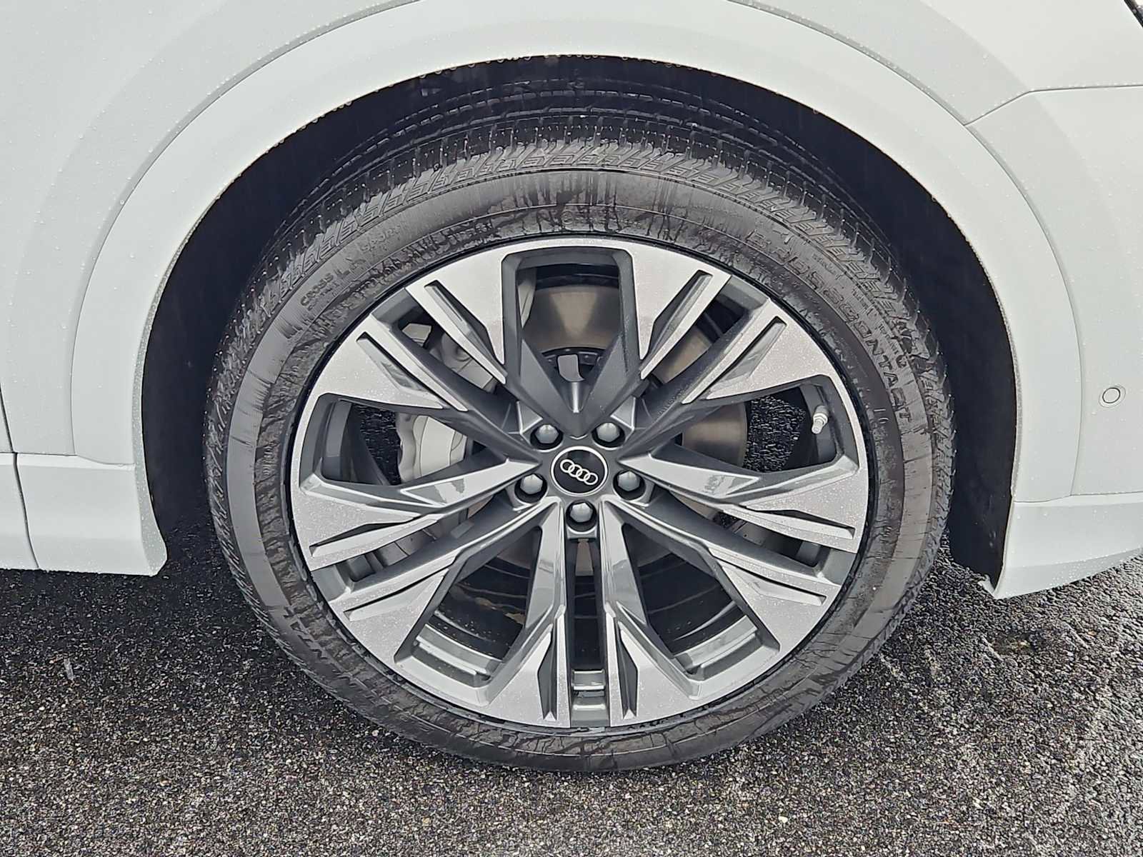 New 2026 Audi Q8 Premium Plus image 4