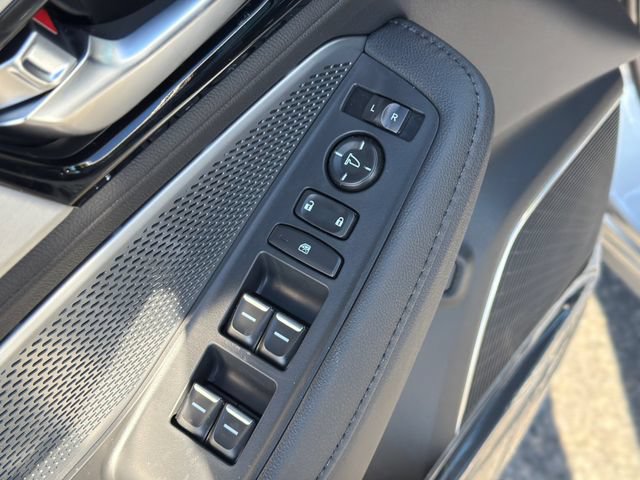 New 2026 Acura MDX SH-AWD image 16