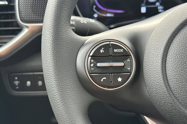 New 2025 Kia Soul LX image 25