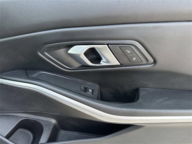 Used 2024 BMW 330i Sedan image 14