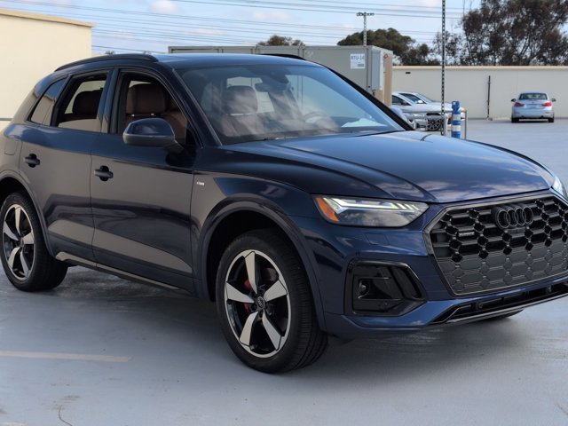 Used 2024 Audi Q5 2.0T Prestige image 3
