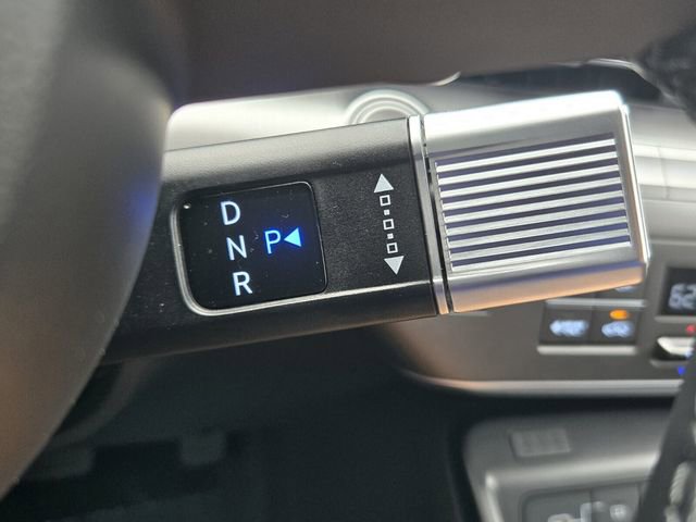 Certified 2024 Hyundai Kona SEL FWD image 23
