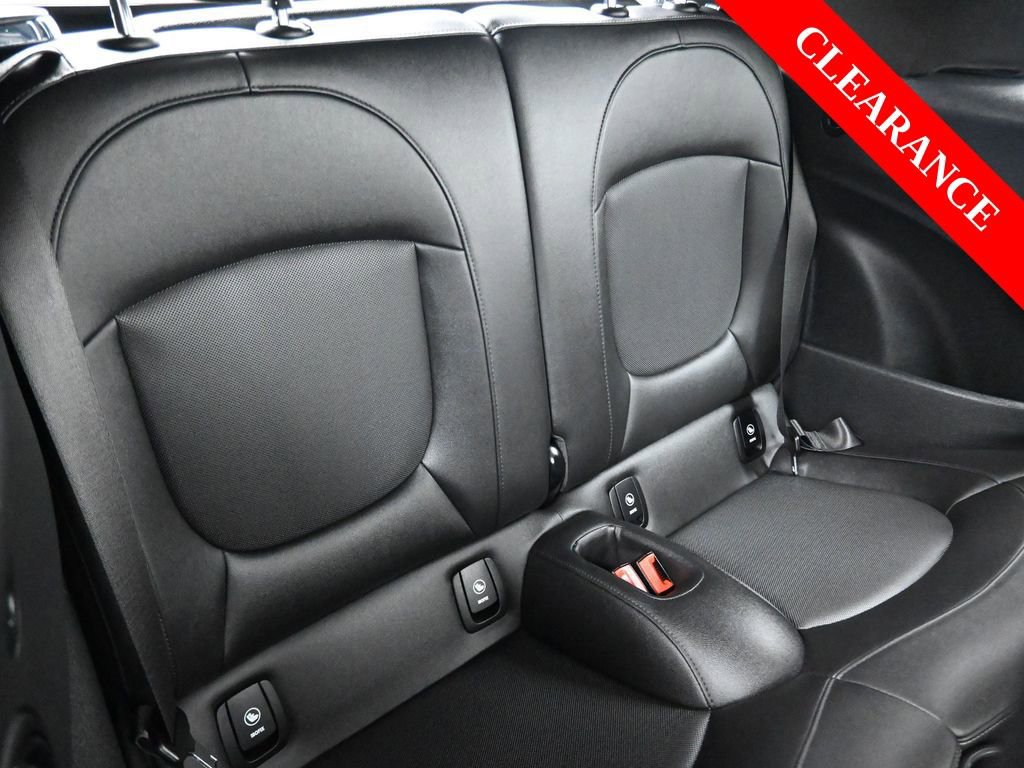 Used 2023 MINI Cooper S image 17
