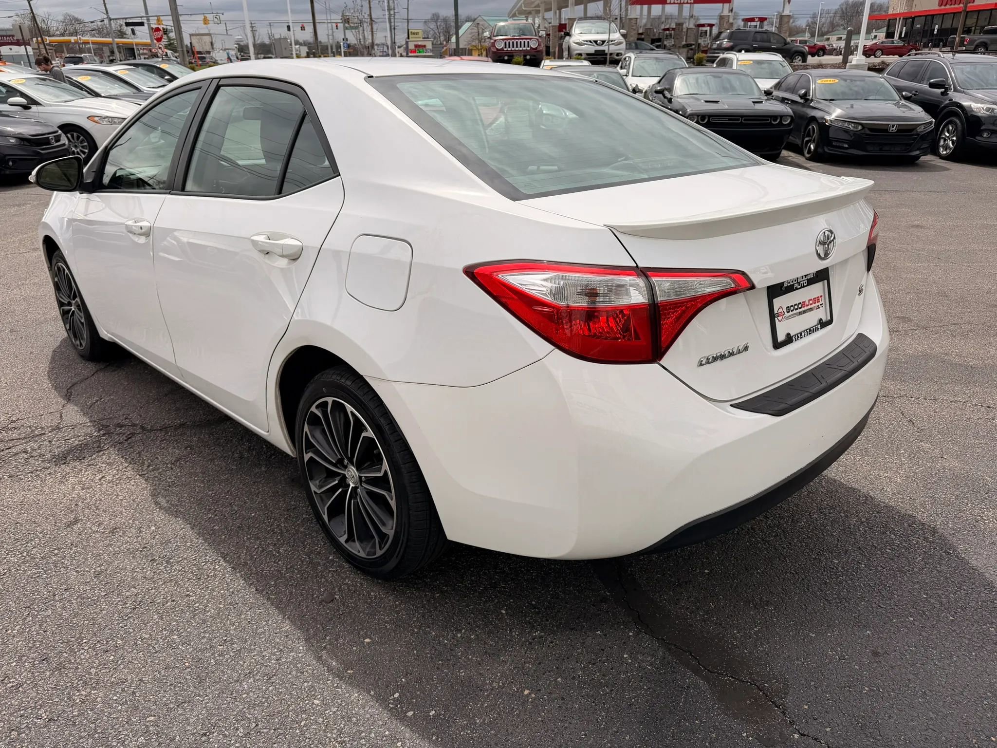 Used 2014 Toyota Corolla S image 3