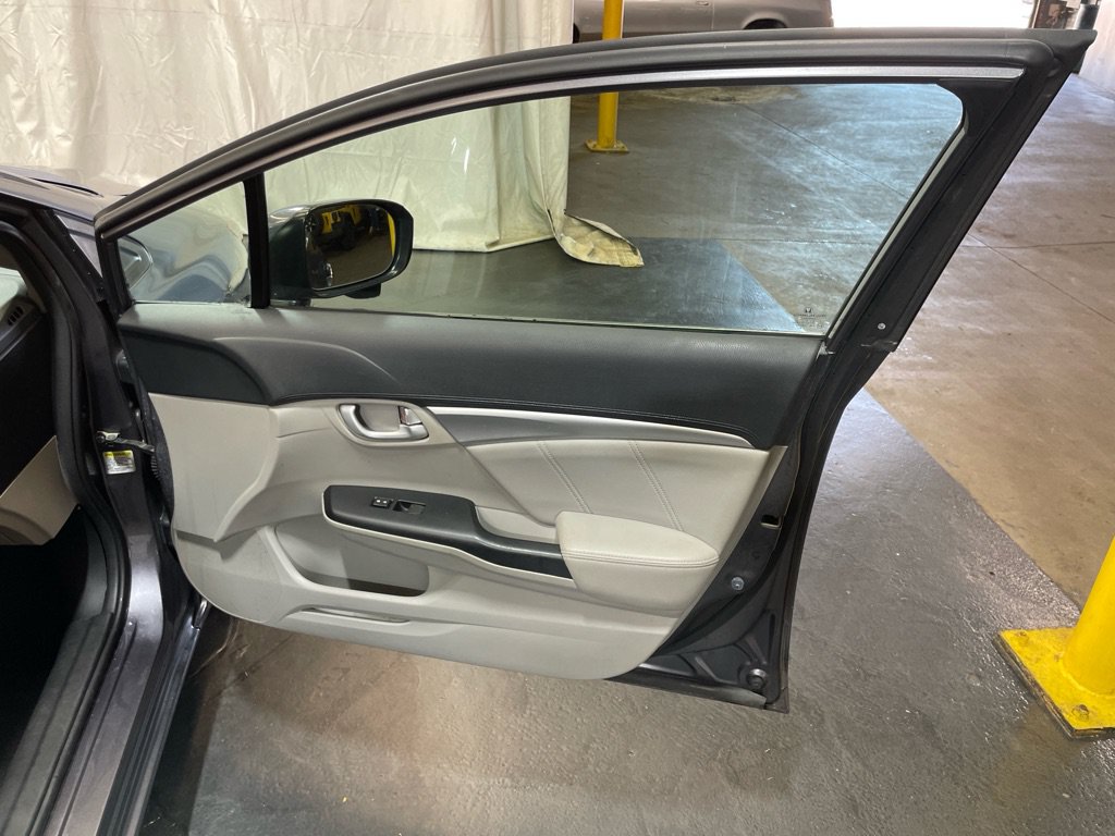 Used 2015 Honda Civic EX-L image 32