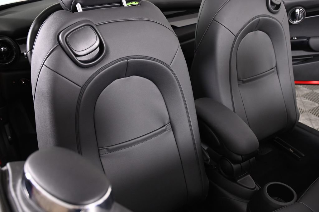 Used 2023 MINI Cooper S image 32