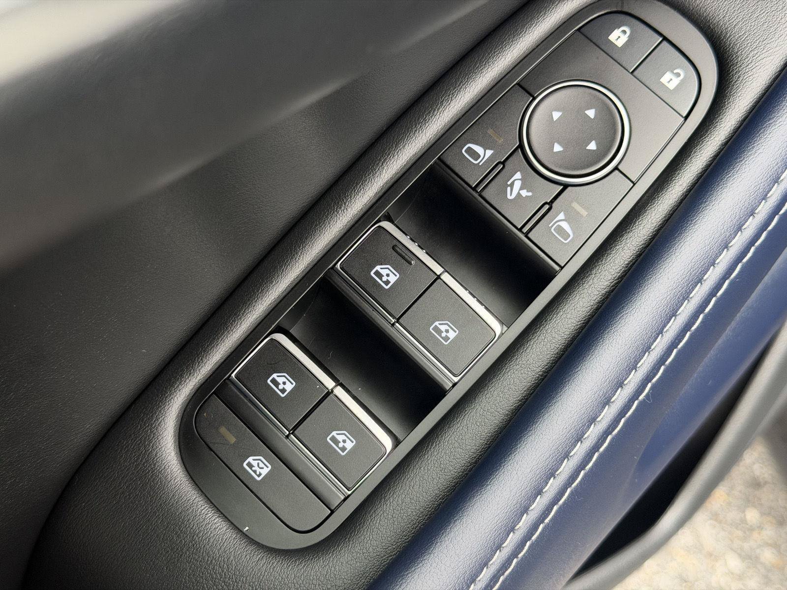 Used 2026 INFINITI QX60 Sport AWD/4WD image 29