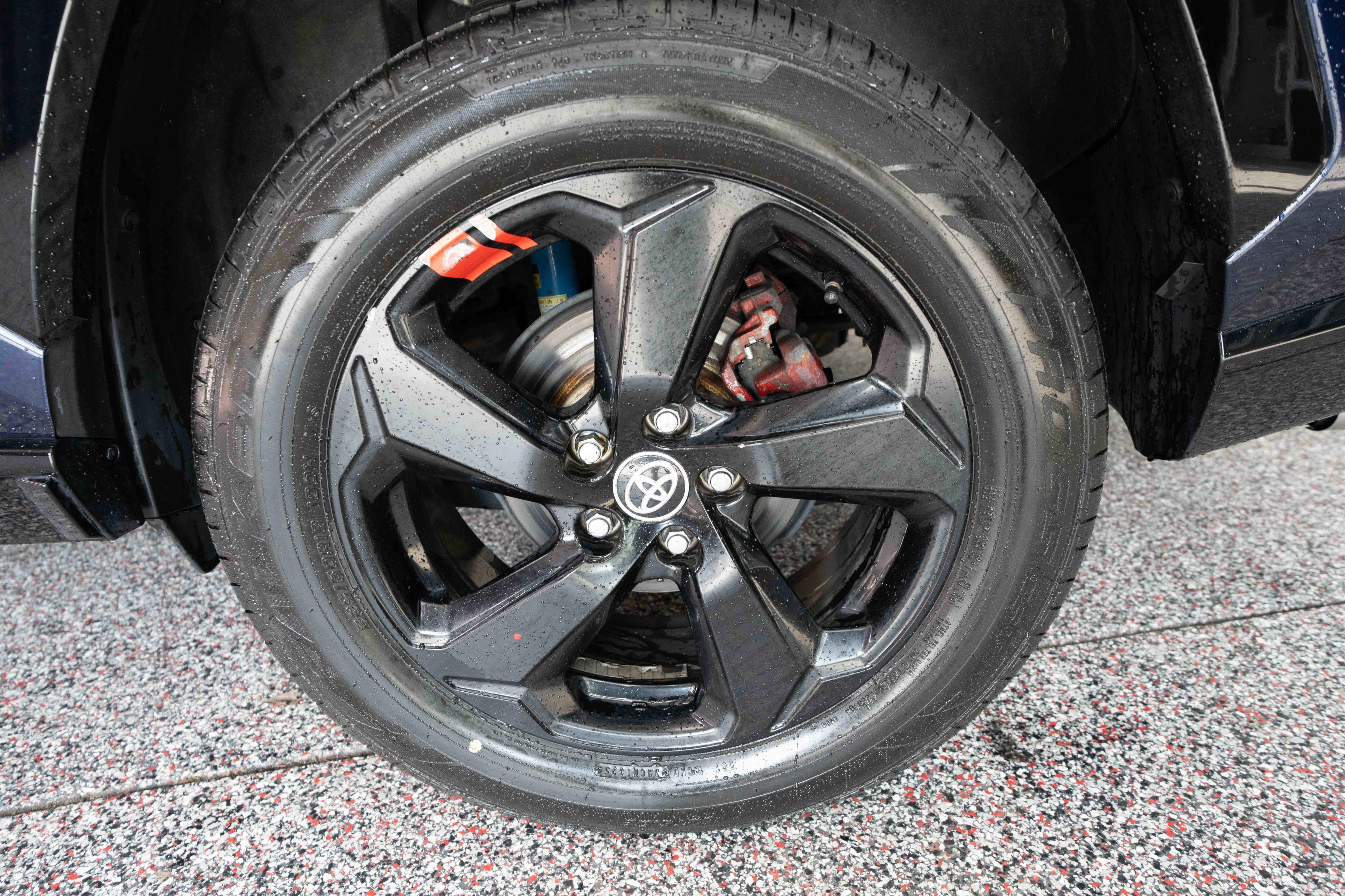Used 2020 Toyota RAV4 XSE AWD/4WD image 30