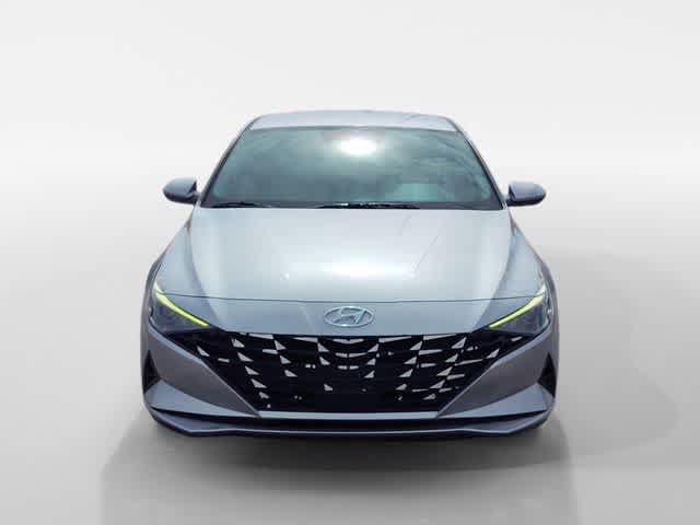Certified 2021 Hyundai Elantra SEL w/ Convenience Package FWD image 8