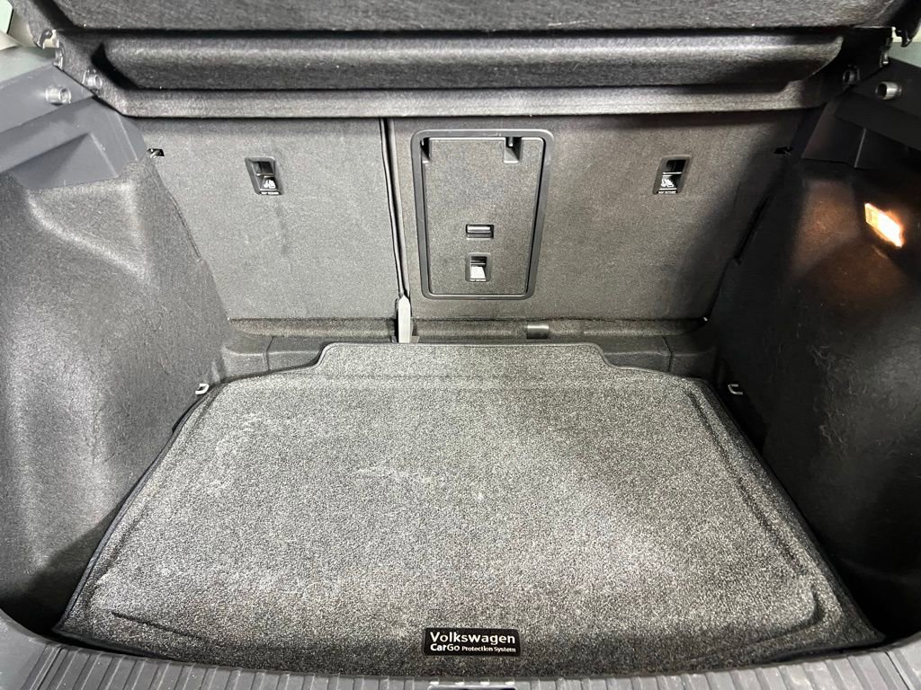 Used 2022 Volkswagen Taos SE image 28