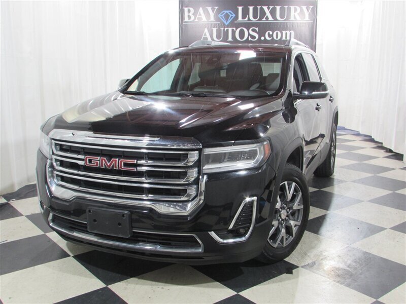 Used 2023 GMC Acadia SLT AWD/4WD image 4