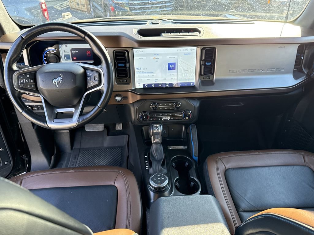 Used 2022 Ford Bronco Outer Banks image 24