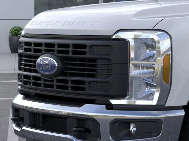 New 2026 Ford F350 XL w/ 360-Degree Camera Package image 17