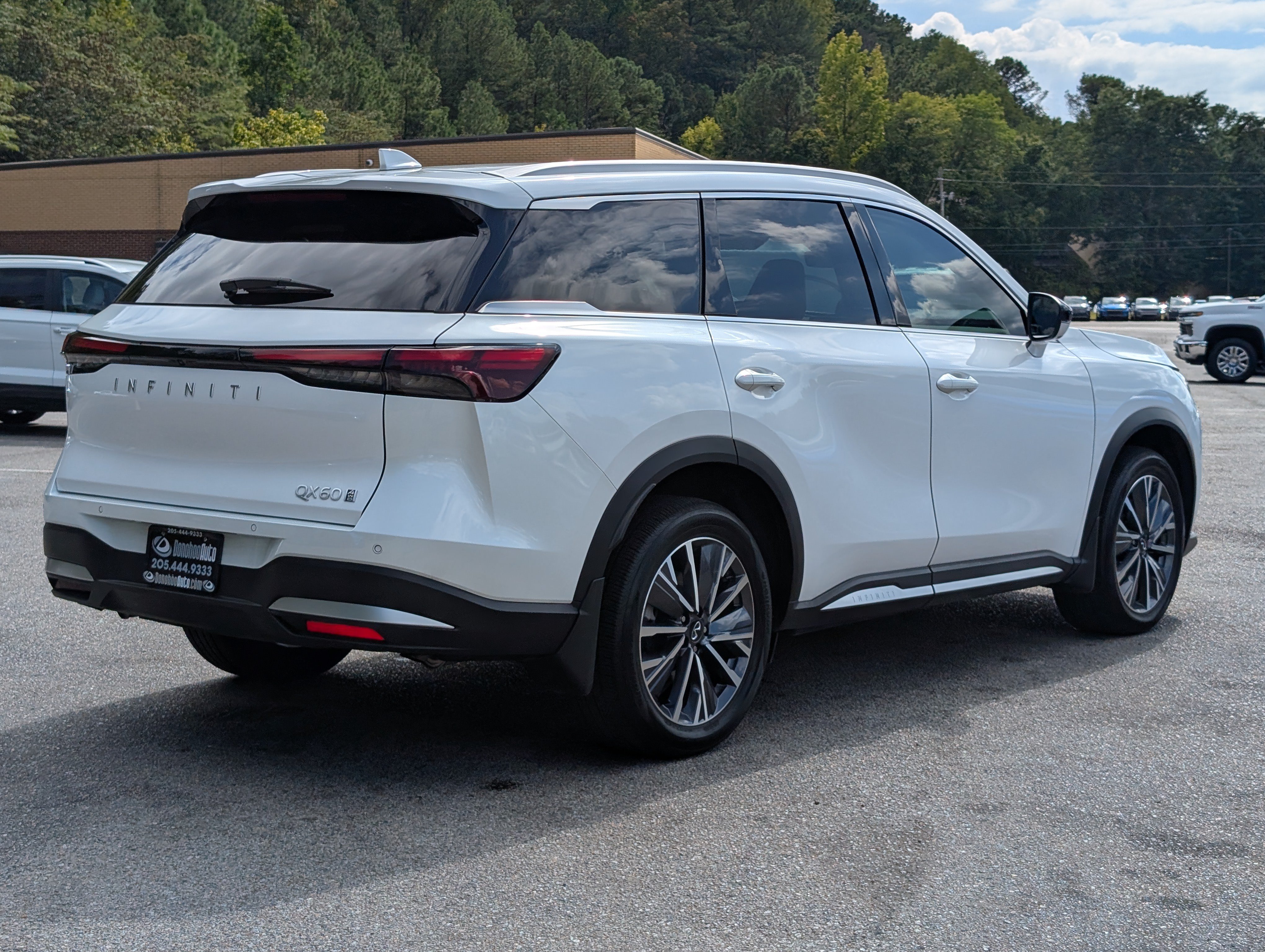Used 2026 INFINITI QX60 Luxe AWD/4WD image 9