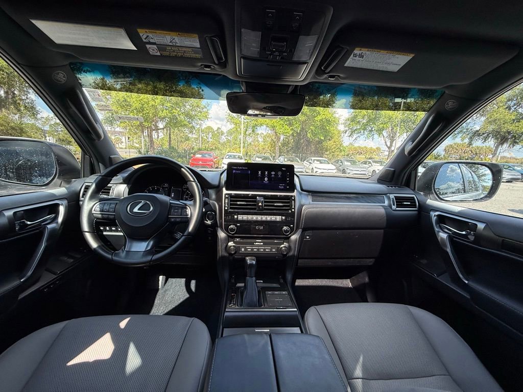 Used 2023 Lexus GX 460 w/ Black Line Special Edition image 19