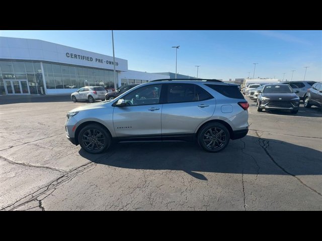 Certified 2023 Chevrolet Equinox RS image 5