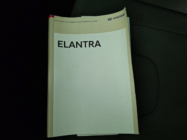 Used 2024 Hyundai Elantra SEL FWD image 25