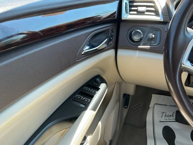 Used 2014 Cadillac SRX Luxury FWD image 24