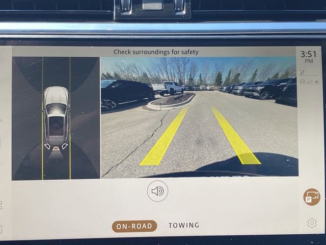 Used 2024 Jaguar F-PACE R-Dynamic S AWD/4WD image 15