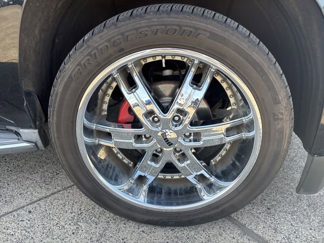 Used 2015 Chevrolet Tahoe LTZ image 13