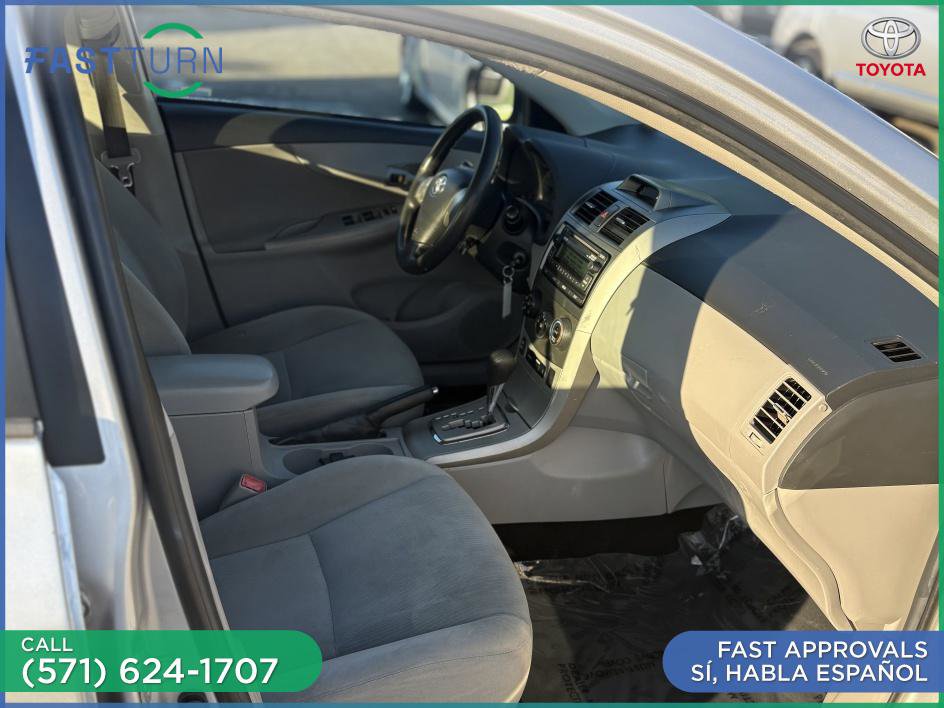 Used 2012 Toyota Corolla LE image 9