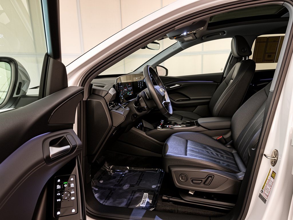 Certified 2025 Audi Q6 e-tron Premium w/ Convenience Package RWD image 5