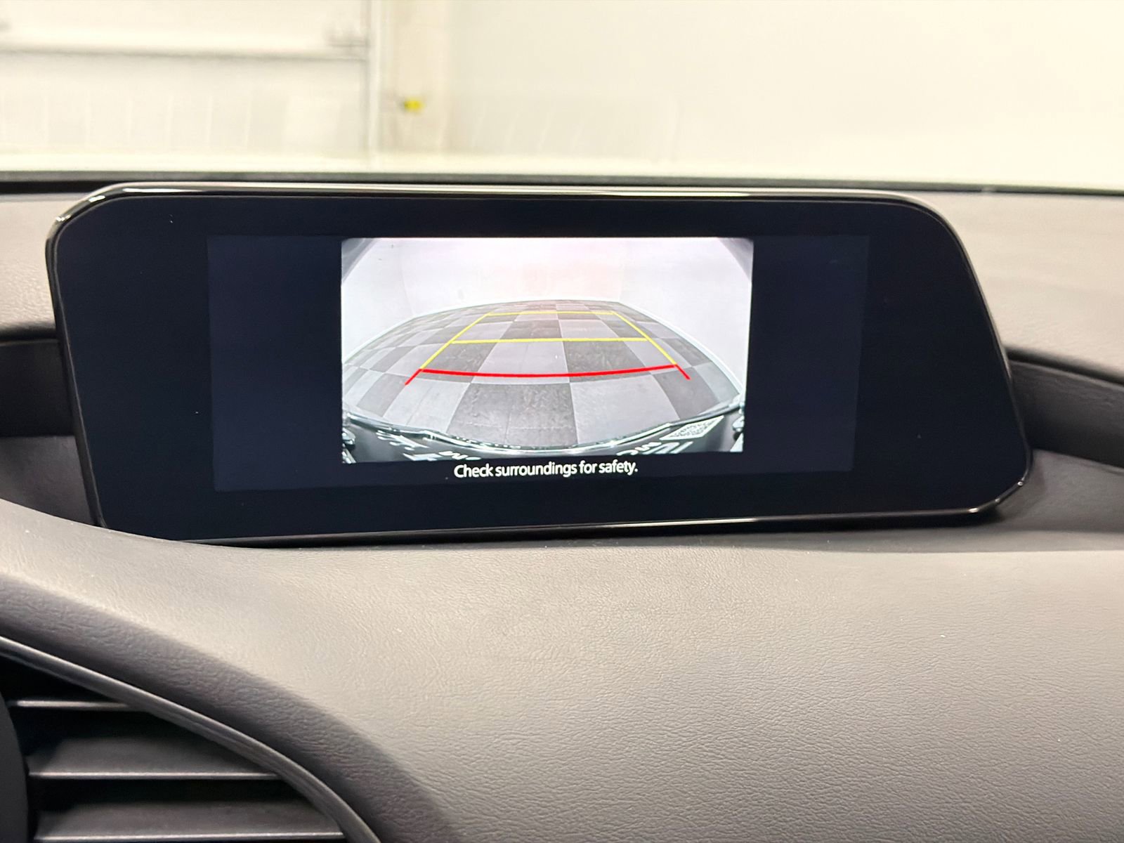 Used 2025 MAZDA MAZDA3 s image 23