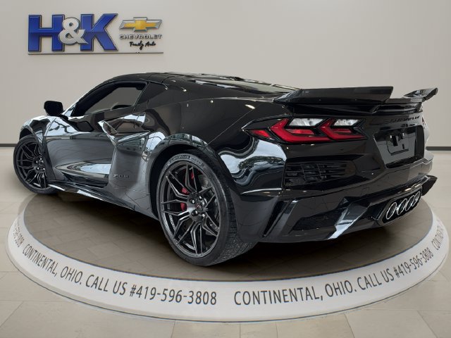 Used 2024 Chevrolet Corvette Z06 w/ Battery Protection Package RWD image 4