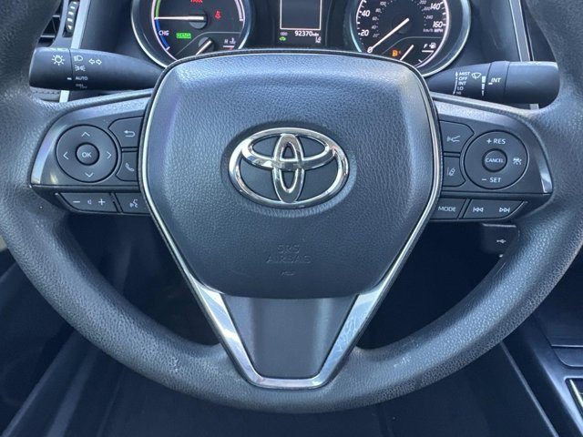 Used 2020 Toyota Camry LE image 23