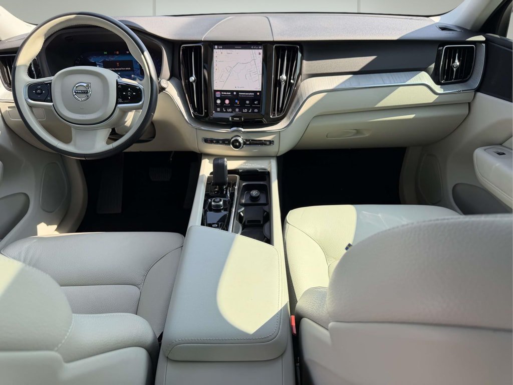 Used 2024 Volvo XC60 B5 Plus w/ Protection Package Premier AWD/4WD image 2