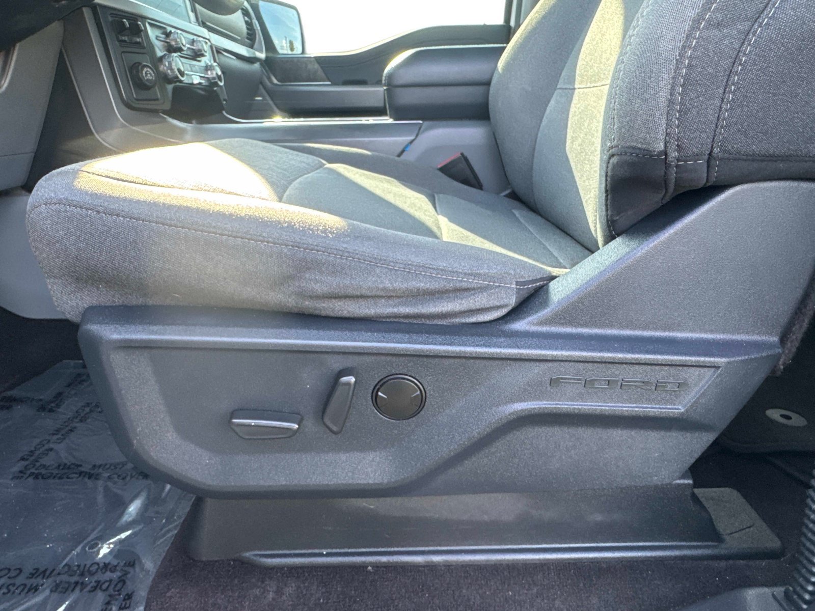 Used 2022 Ford F150 XLT w/ Equipment Group 302A High RWD image 17