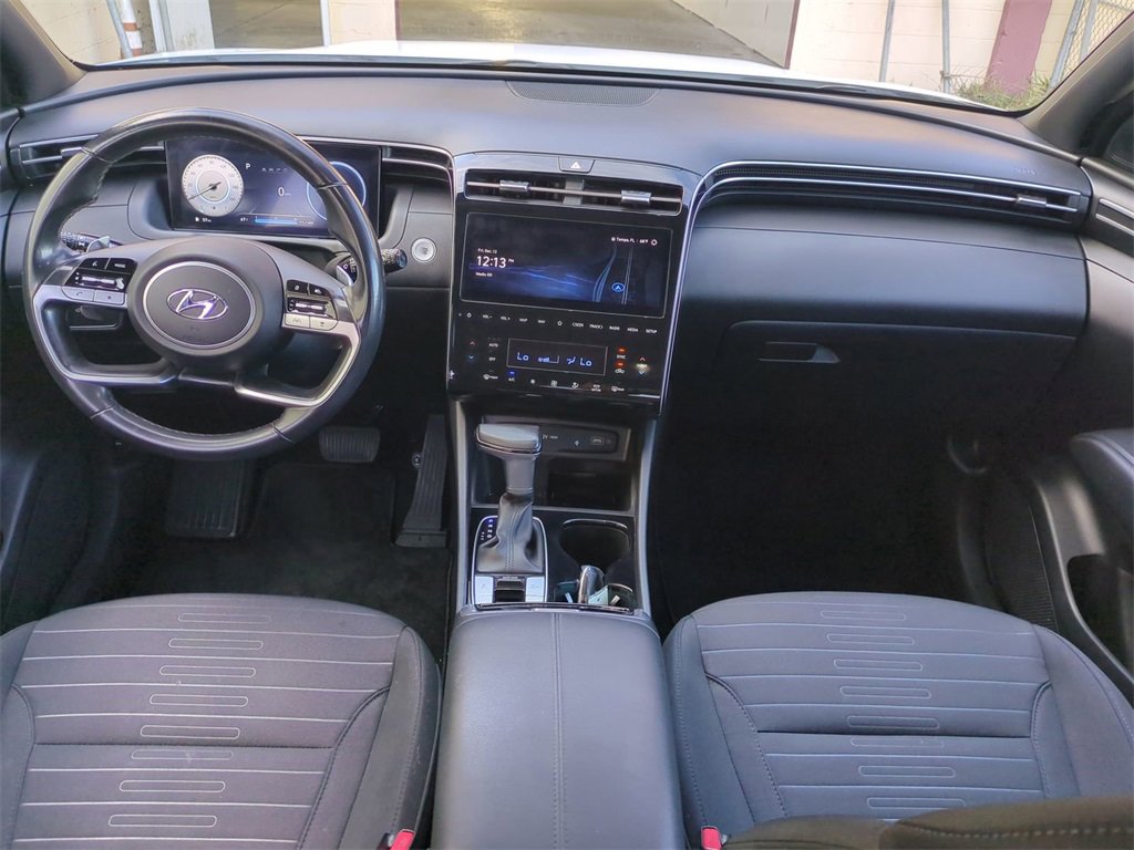 Used 2023 Hyundai Santa Cruz SEL Premium image 16