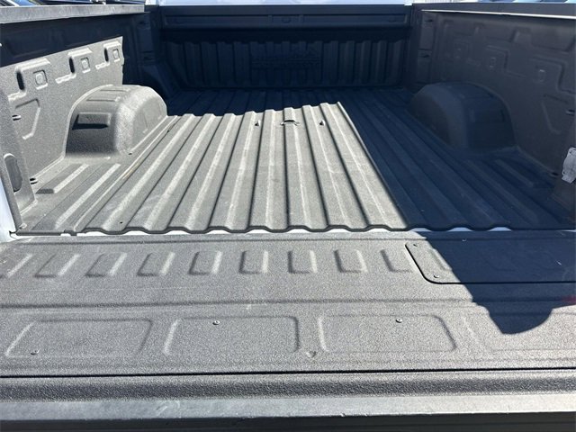 Used 2023 Chevrolet Silverado 3500 High Country image 25