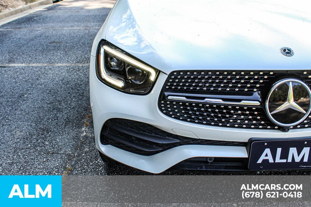 Used 2021 Mercedes-Benz GLC 300 4MATIC Coupe image 11