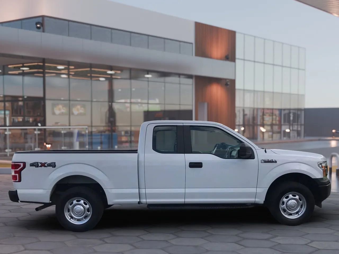 Used 2018 Ford F150 XL w/ XL Power Equipment Group AWD/4WD image 10