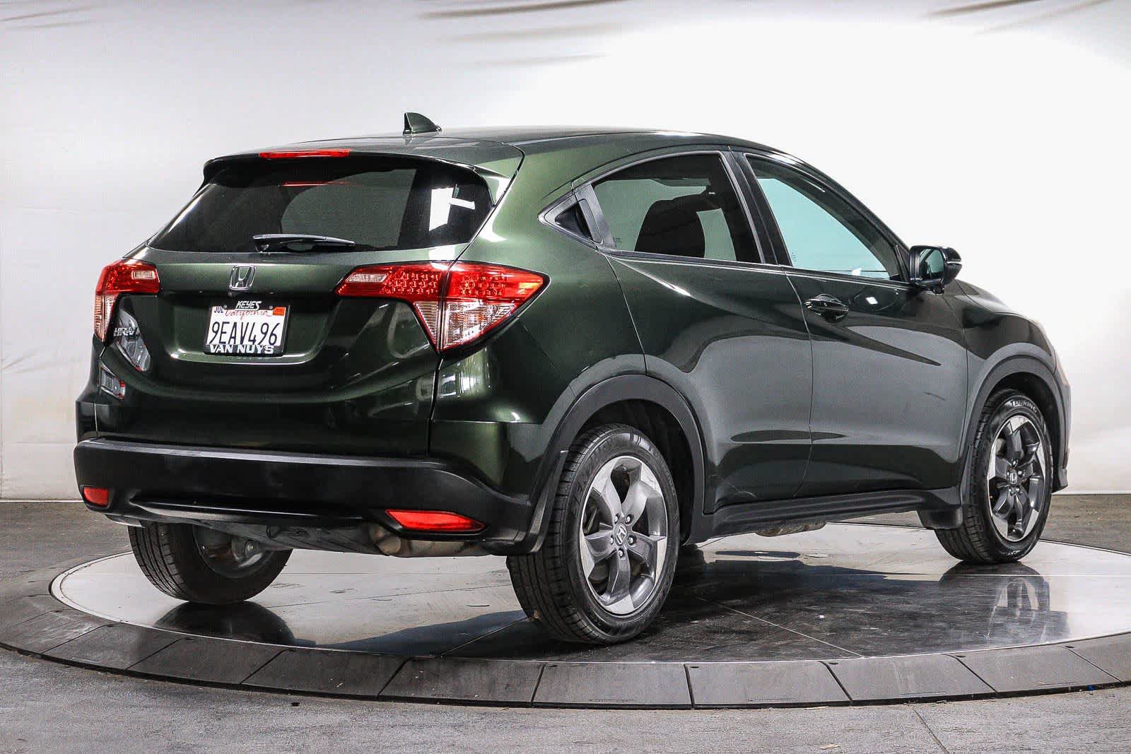 Used 2018 Honda HR-V EX image 4