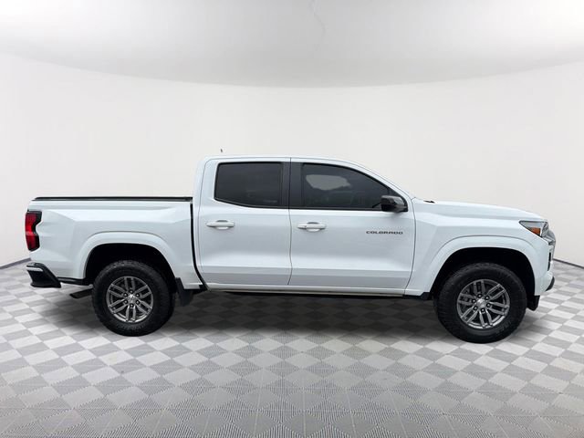 Used 2023 Chevrolet Colorado LT AWD/4WD image 4