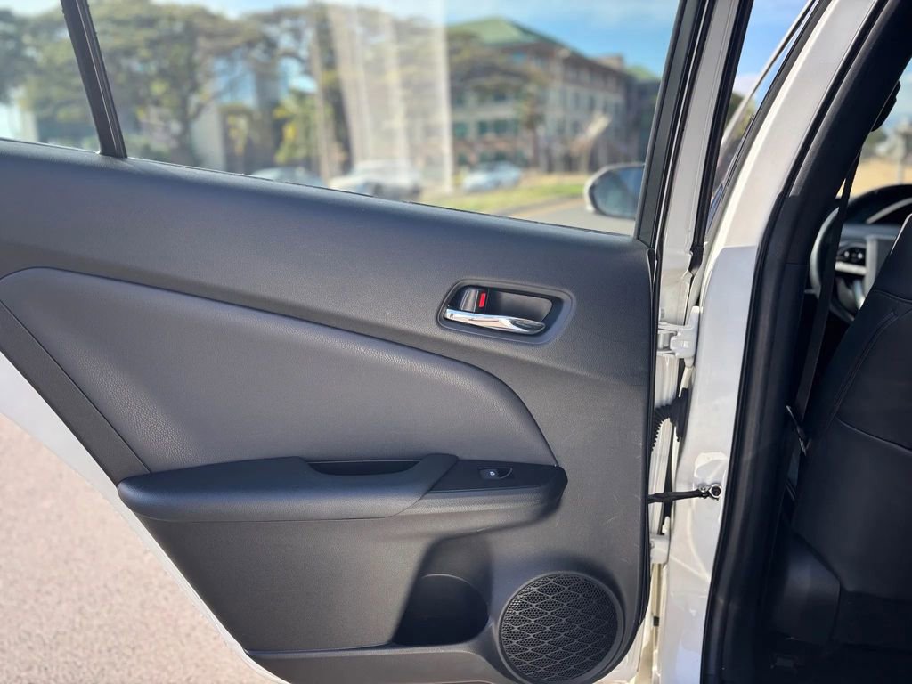 Used 2018 Toyota Prius Prime Plus image 15