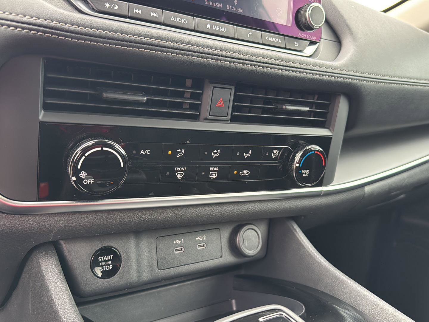 Used 2024 Nissan Rogue S image 22