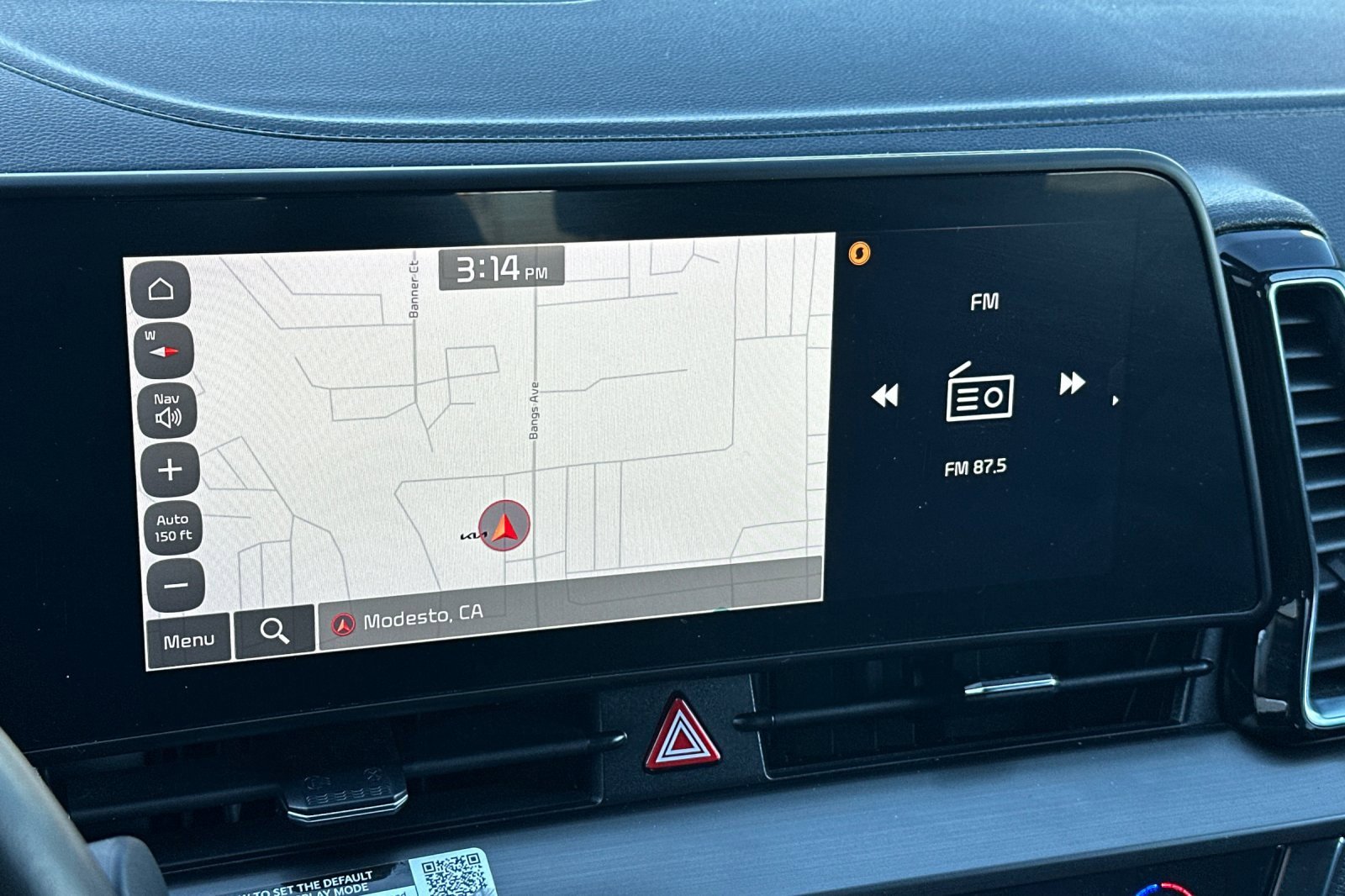 Used 2023 Kia Sportage EX image 16