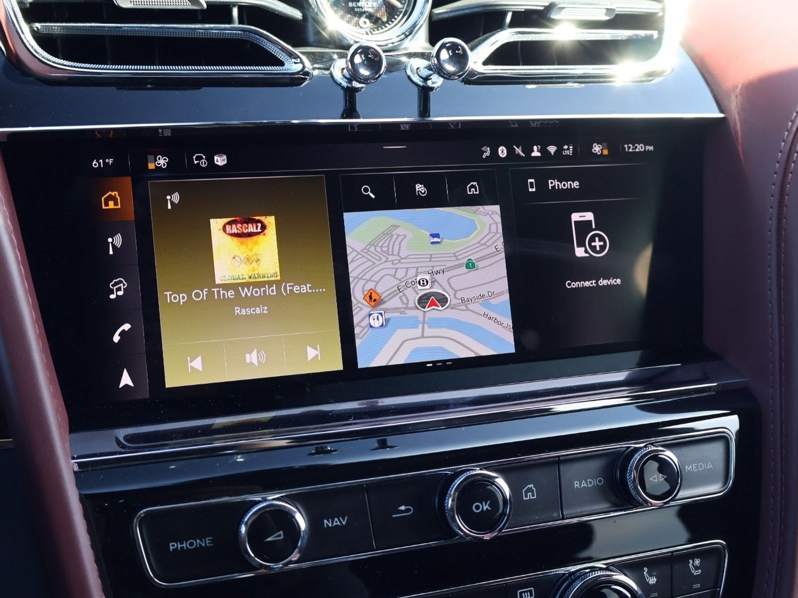 Certified 2025 Bentley Bentayga image 19