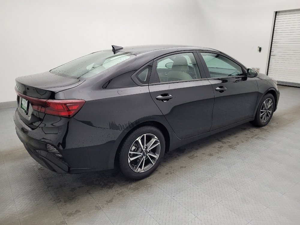 Used 2023 Kia Forte LXS image 10