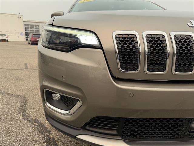 Used 2019 Jeep Cherokee Limited w/ Luxury Group AWD/4WD image 7