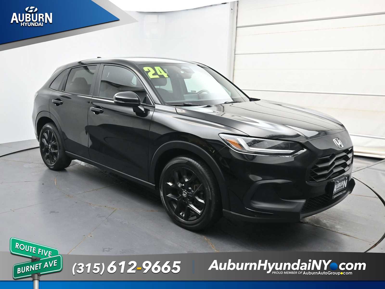Used 2024 Honda HR-V Sport image 12