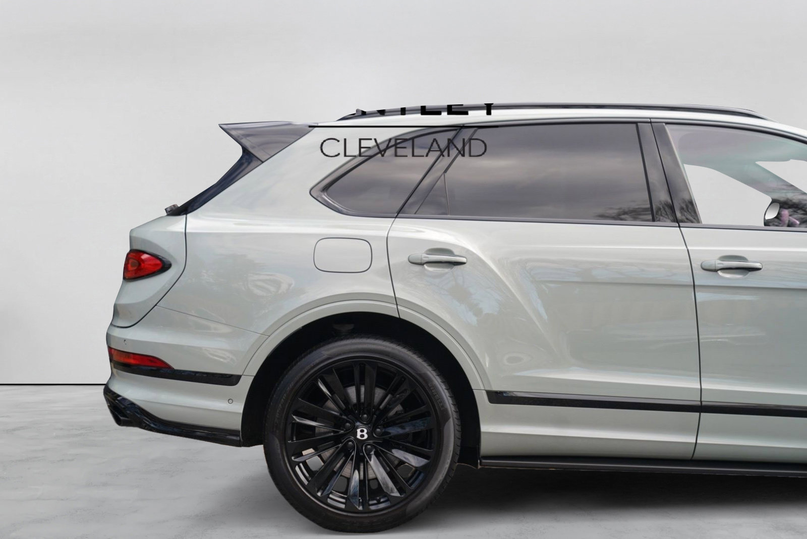 Used 2023 Bentley Bentayga Speed AWD/4WD image 54